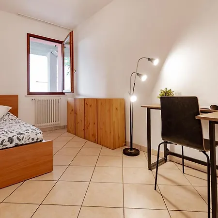 Apartment Cv012 - Cervia, Accogliente Trilocale Con Giardino Cervia