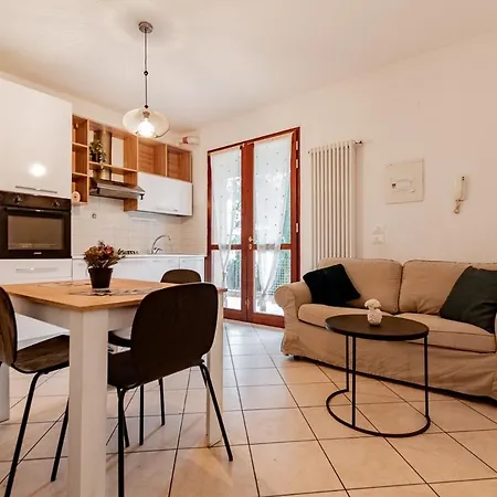 Apartmán Cv012 - Cervia, Accogliente Trilocale Con Giardino Cervia
